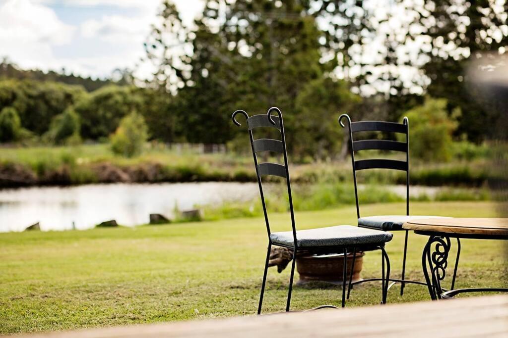 Pinbarren Green Lodges Noosa ภายนอก รูปภาพ