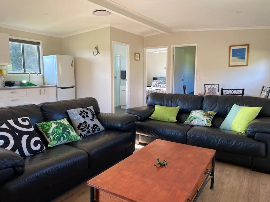 Pinbarren Green Lodges Noosa ภายนอก รูปภาพ
