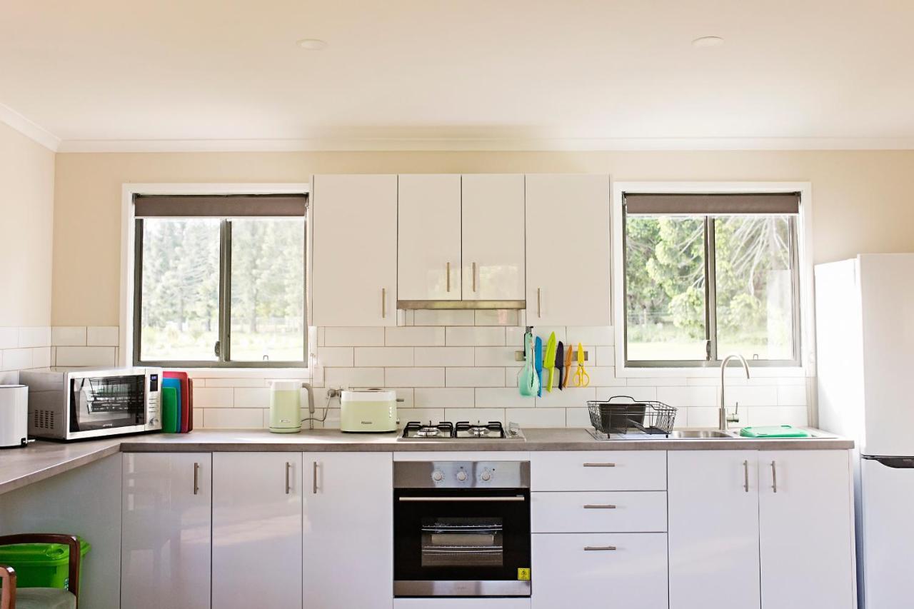 Pinbarren Green Lodges Noosa ภายนอก รูปภาพ